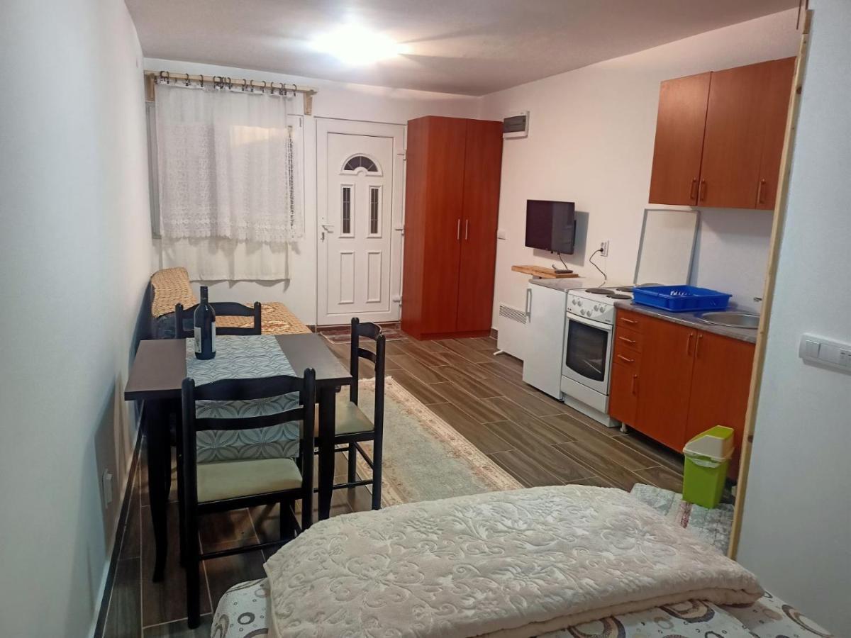 Apartmani Momcilo Zabljak  Exterior photo