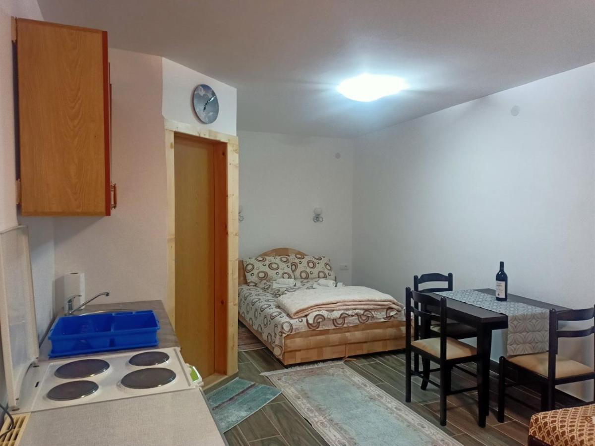 Apartmani Momcilo Zabljak  Exterior photo